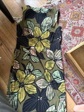 Floral Olive Green Sleeveless Dress